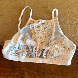 Victoria’s Secret Bralette L